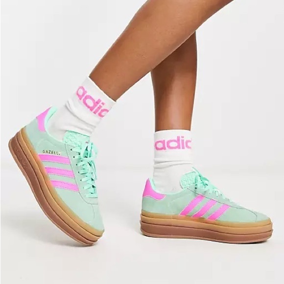 NWT! ADIDAS GAZELLE BOLD PULSE MINT PINK - Picture 2 of 3